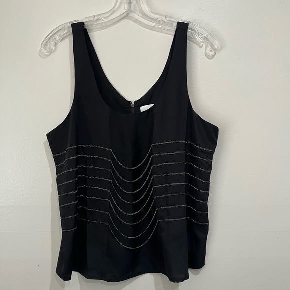 Revolve Line & Dot Chain Tank Medium - Picture 2 of 6